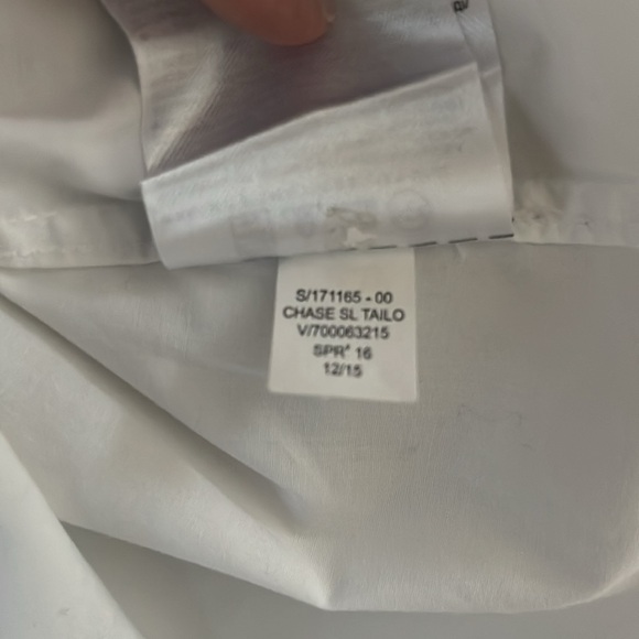 White Collared Sleeveless Banana Republic Button Up - Picture 6 of 8